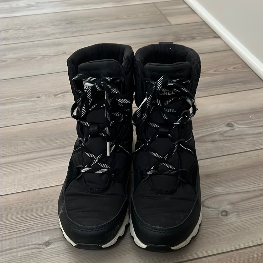 Black Winter Boots Sorel!